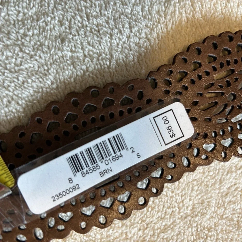 Jessica Simpson women's belt
